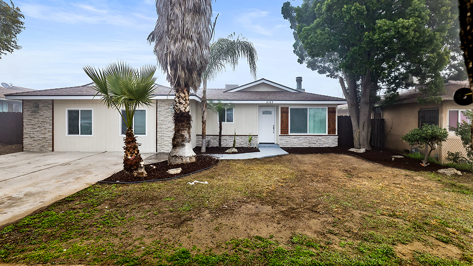 2163 S Weller Ave,  Fresno, CA